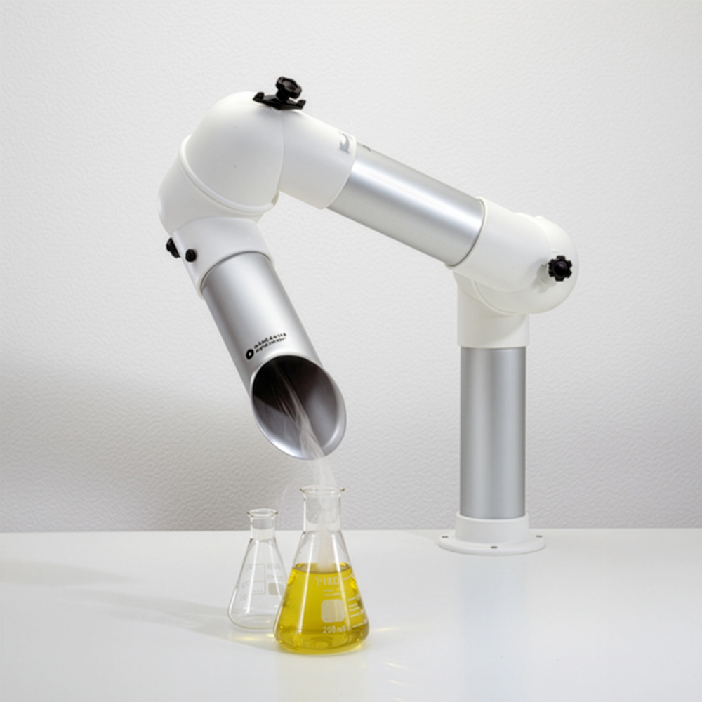 Brazo articulado de aspiración ALSIDENT en aluminio anodizado captando vapores sobre matraz de laboratorio